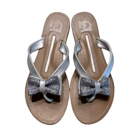 Silver Bow New Directions Flip Flops Size 6.5 - Picture 3 of 8